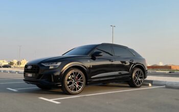 Audi Q8 S line full option 2021