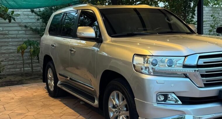 Toyota Land cruiser GXR 2018 Gcc