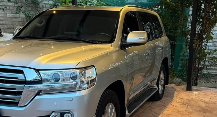 Toyota Land cruiser GXR 2018 Gcc