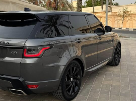 Range Rover sport Dynamic 2019 Gcc