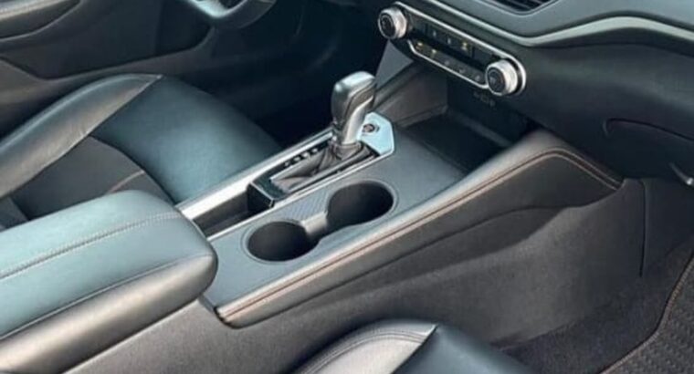 Nissan Altima SR 2022 full option USA imported