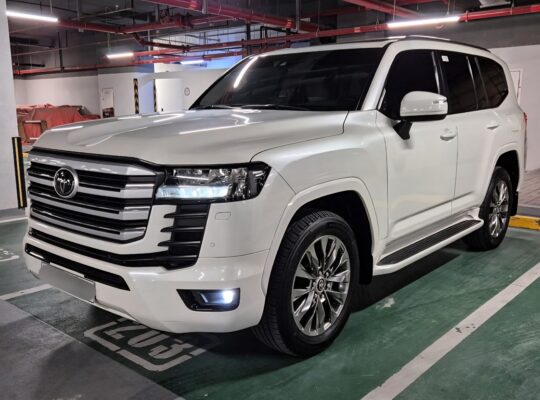 Toyota Land cruiser GXR twin turbo 2022 Gcc