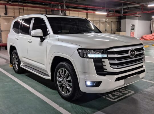 Toyota Land cruiser GXR twin turbo 2022 Gcc