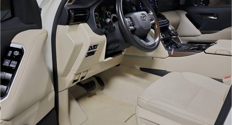 Toyota Land cruiser GXR twin turbo 2022 Gcc