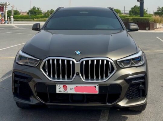Bmw X6 xdrive40i full option 2022 Gcc