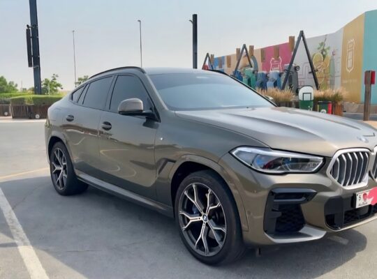 Bmw X6 xdrive40i full option 2022 Gcc