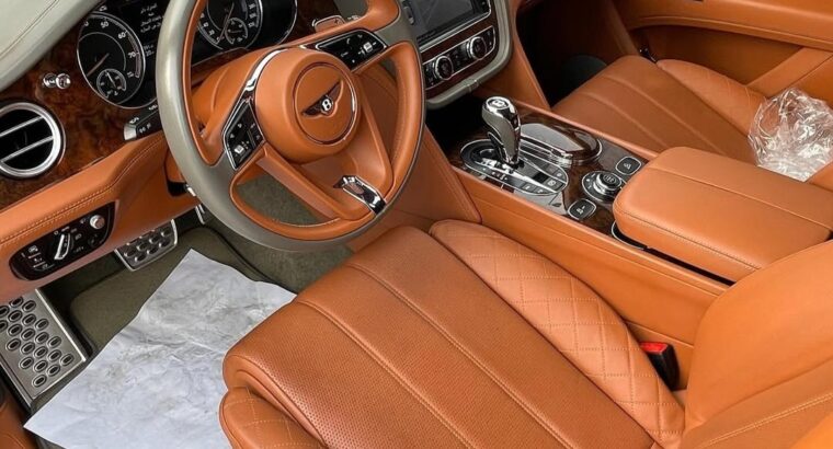 Bentley Bentayga V12 2017 Gcc
