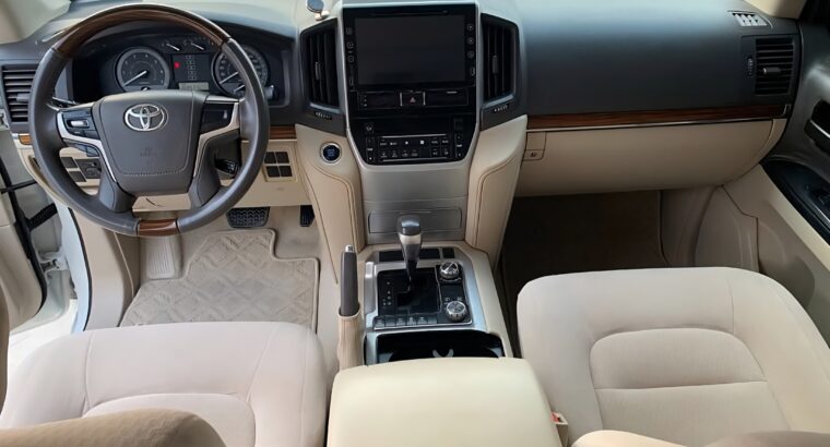 Toyota Land cruiser GXR 2018 Gcc