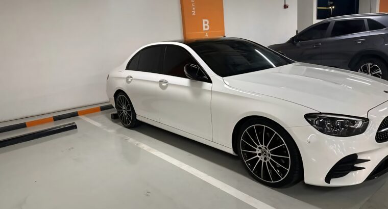 Mercedes E300 full option 2021 Gcc