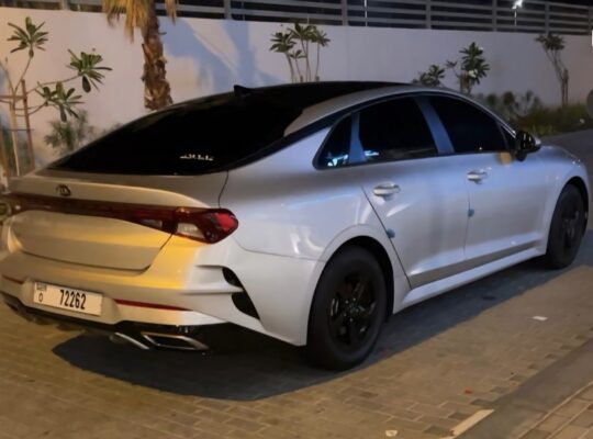Kia K5 base option 2021 Gcc for sale