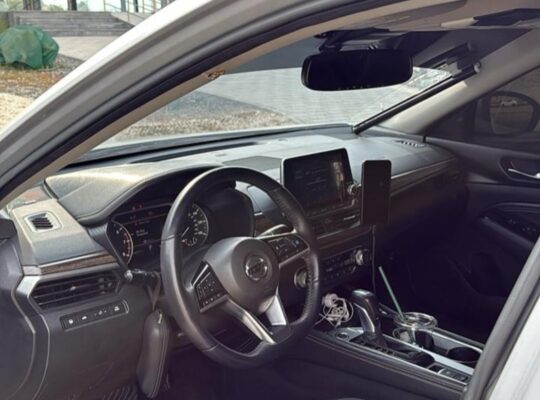 Nissan Altima SV 2020 USA imported