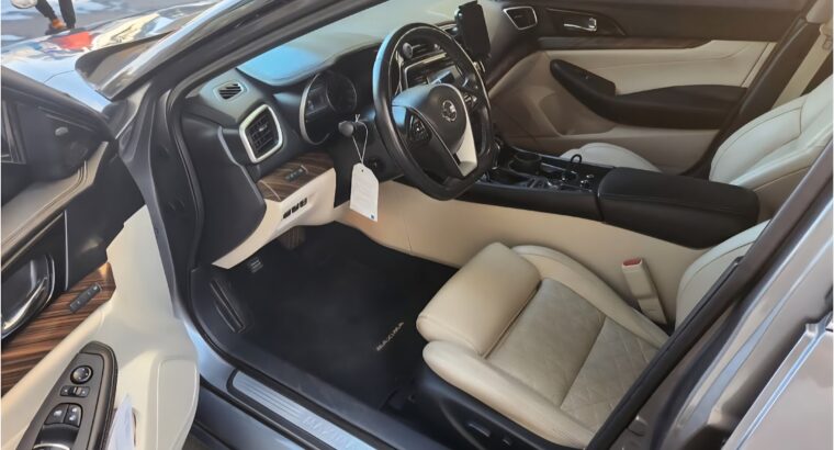 Nissan Maxima platinum 2016 USA imported