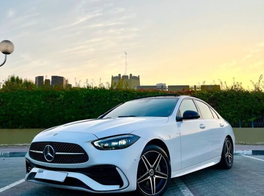 Mercedes C200 AMG premium 2023 Gcc