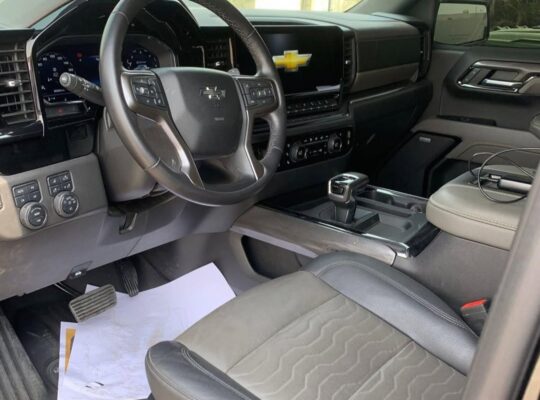 Chevrolet Silverado trail boss ZR2 2022 Gcc