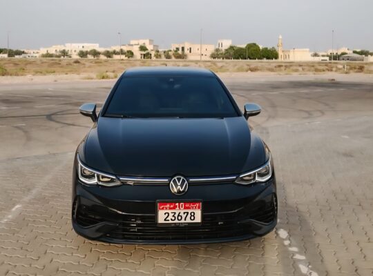Volkswagen Golf R full option 2023 Gcc