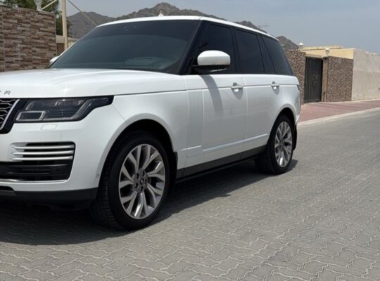 Range Rover vouge SE 2018 Gcc