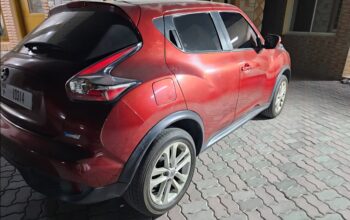 Nissan juke full option 2015 Gcc for sale