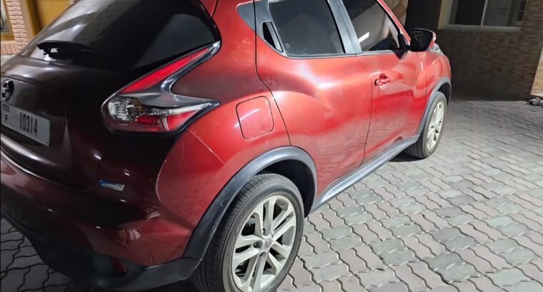 Nissan juke full option 2015 Gcc for sale