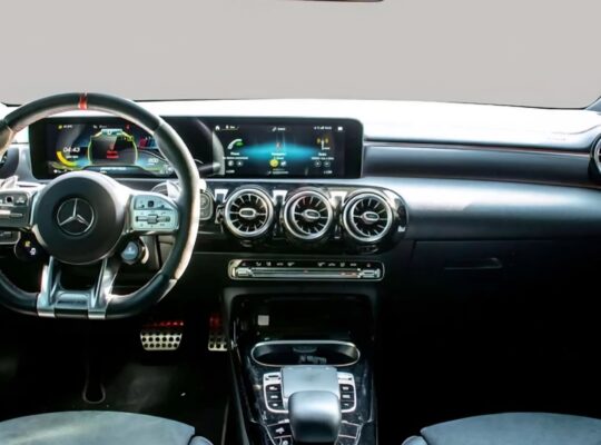 Mercedes CLA35 AMG 2020 full option