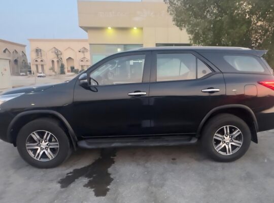 Toyota Fortuner GXR 4.0L full option 2020 Gcc
