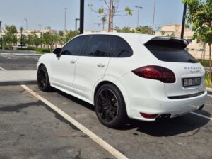 Porsche Cayenne GTS 2014 Gcc for sale