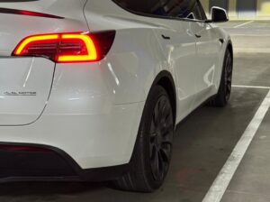 Tesla model Y 2023 Gcc in perfect condition