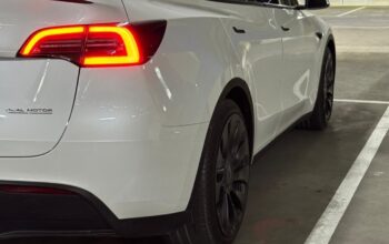 Tesla model Y 2023 Gcc in perfect condition
