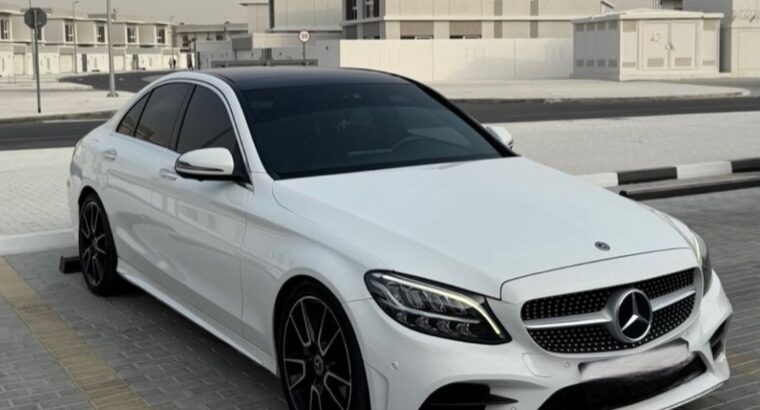 Mercedes C200 full option 2019 Gcc for sale