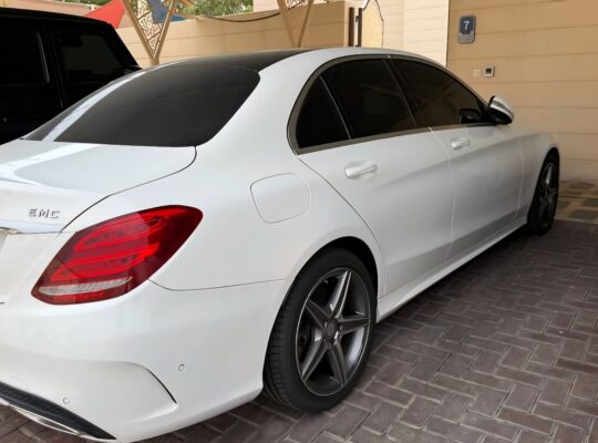 Mercedes C200 EMC 2015 Gcc for sale