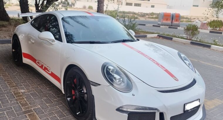 Porsche GT3 full option 2014 Gcc for sale