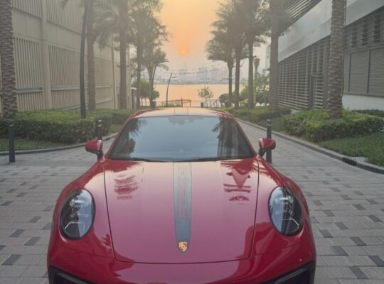 Porsche Carrera 911 2022 fully loaded