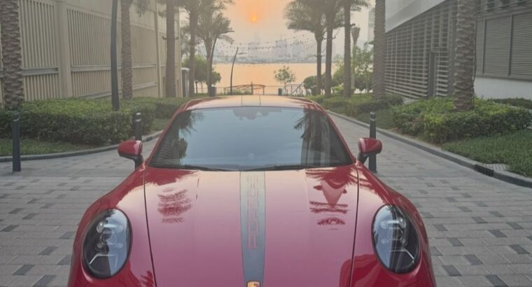 Porsche Carrera 911 2022 fully loaded
