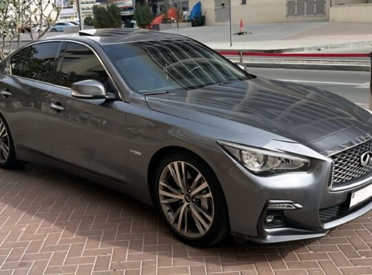 Infiniti Q50s hybrid 2018 full option