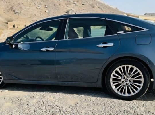 Toyota Avalon limited 2019 Gcc for sale