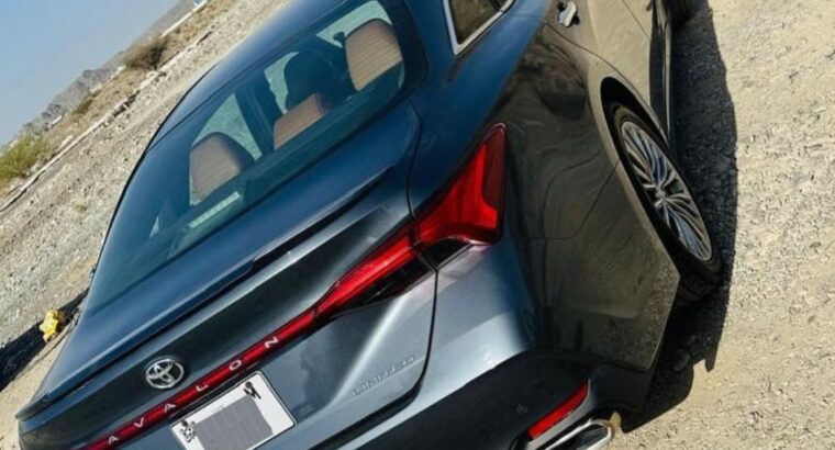 Toyota Avalon limited 2019 Gcc for sale