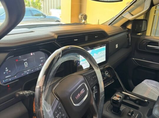 Gmc sierra AT4 coupe fully loaded 2023 Gcc