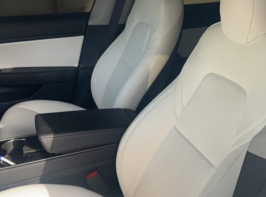 Tesla model 3 long range 2020 Gcc for sale