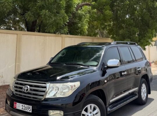 Toyota Land cruiser VXR 2009 Gcc for sale