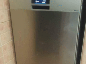 Siemens IQ700 Model Dishwasher steel body for sale