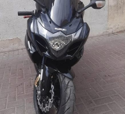 Suzuki gsxr1000 2012 in good condition for sale