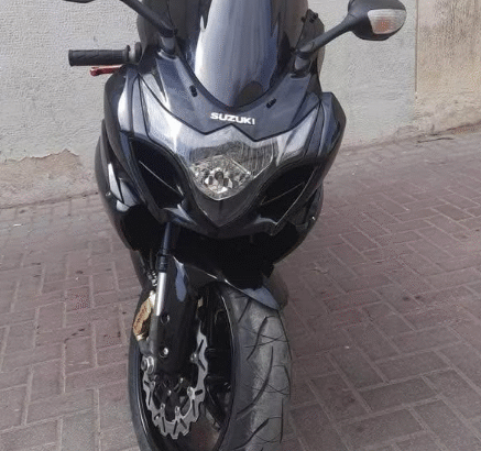 Suzuki gsxr1000 2012 in good condition for sale
