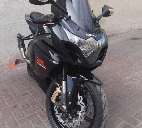 Suzuki gsxr1000 2012 in good condition for sale