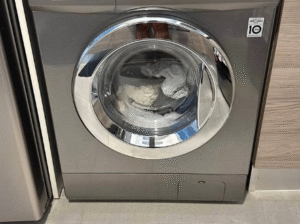 LG 8 Kg Front Load Washer Dryer Platinum Silver Fo