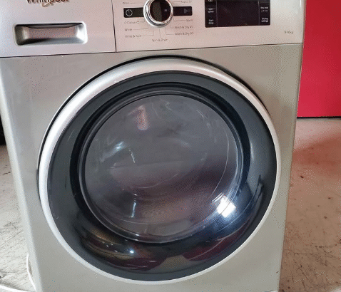 Whirlpool washer dryer combo 9×6 kgs for sale