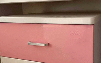 2 bed side tables perfect condition for sale