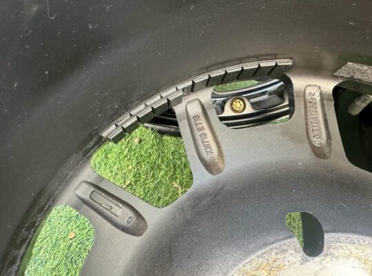 Orginal kmc rim 17*6*139 for sale