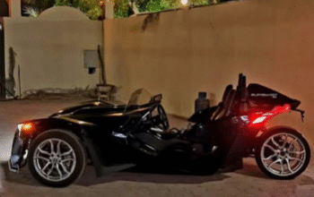 Polaris Slingshot 2021 in excellent condition for