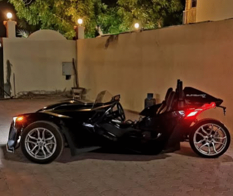 Polaris Slingshot 2021 in excellent condition for