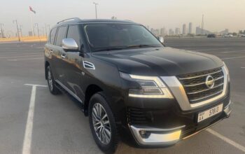 للبيع نيسان باترول بلاتينيوم 2020 خليجية بحالة ممت