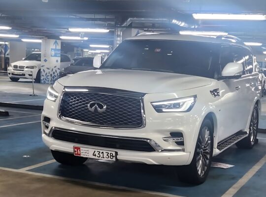 Infiniti Qx80 full option Gcc 2019 for sale